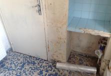 salle de douches avant 