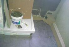 pose carrelage au sol de la SDD