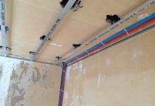 faux-plafond et distribution réseau sanitaire 